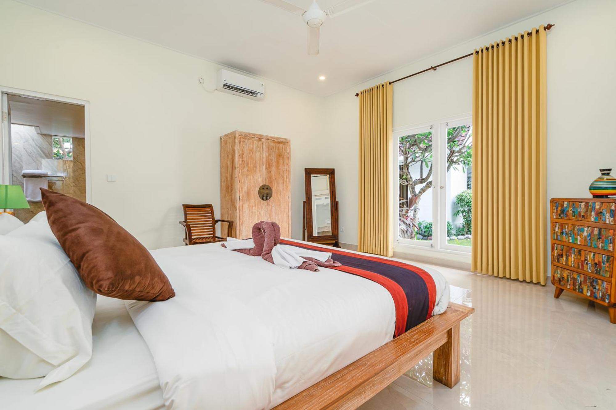 Green Garden Seminyak Villa Exterior photo