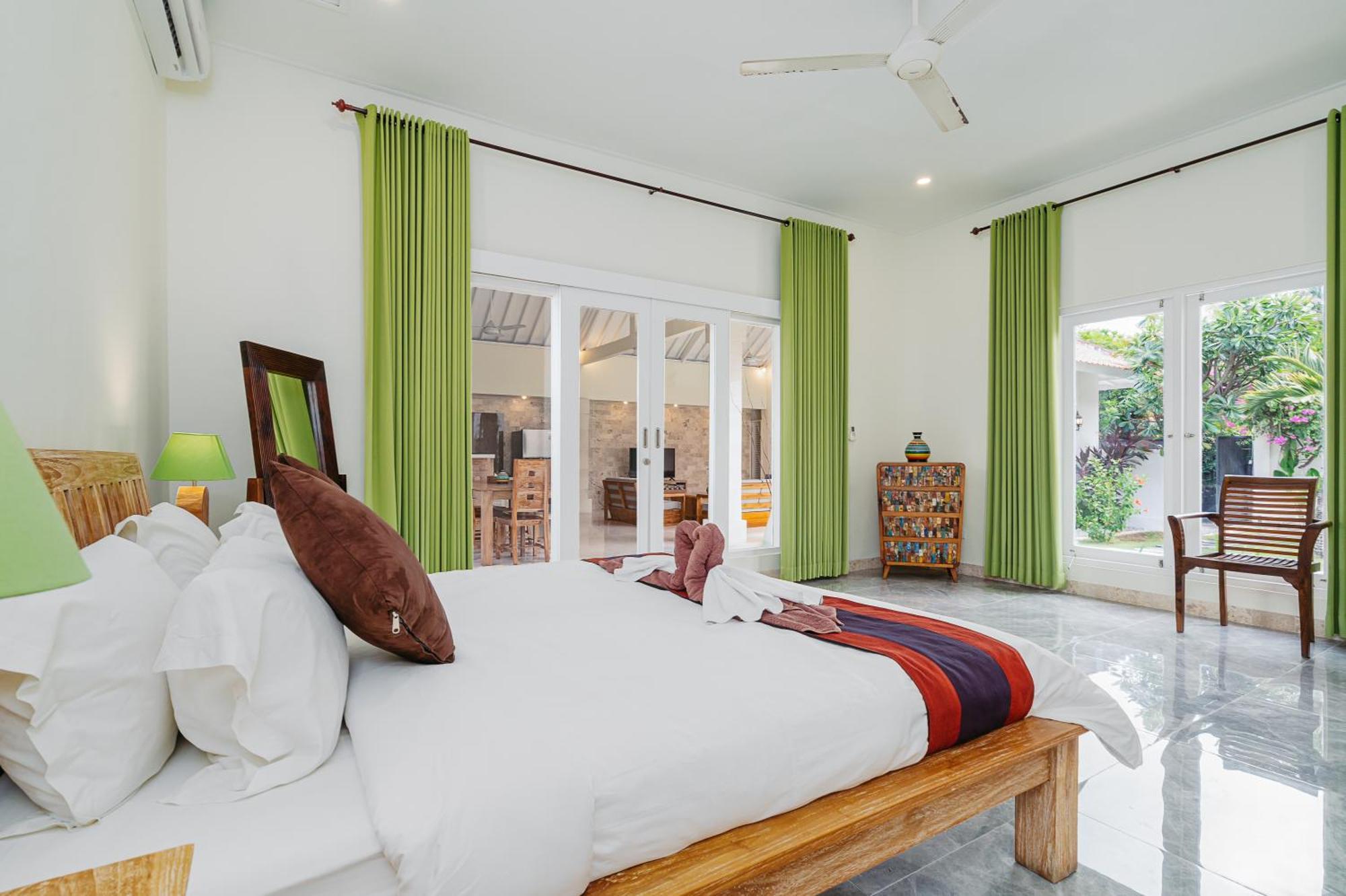 Green Garden Seminyak Villa Exterior photo